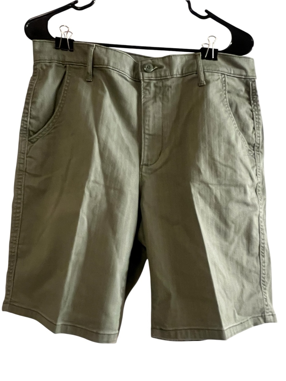 Levi's Olive Green Flat Front Men's Shorts